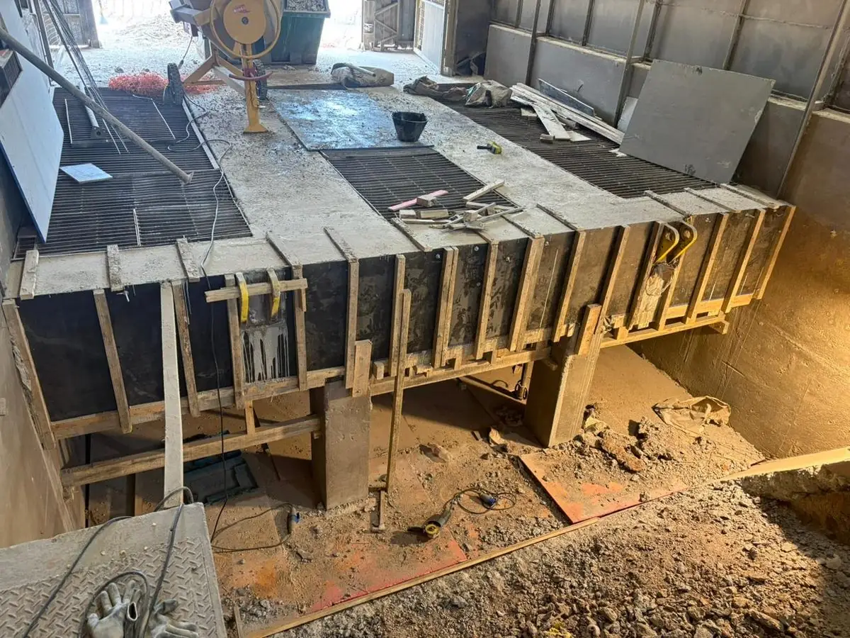 Recuperação de viga do tombador - obra executada pela Angular Engenharia
