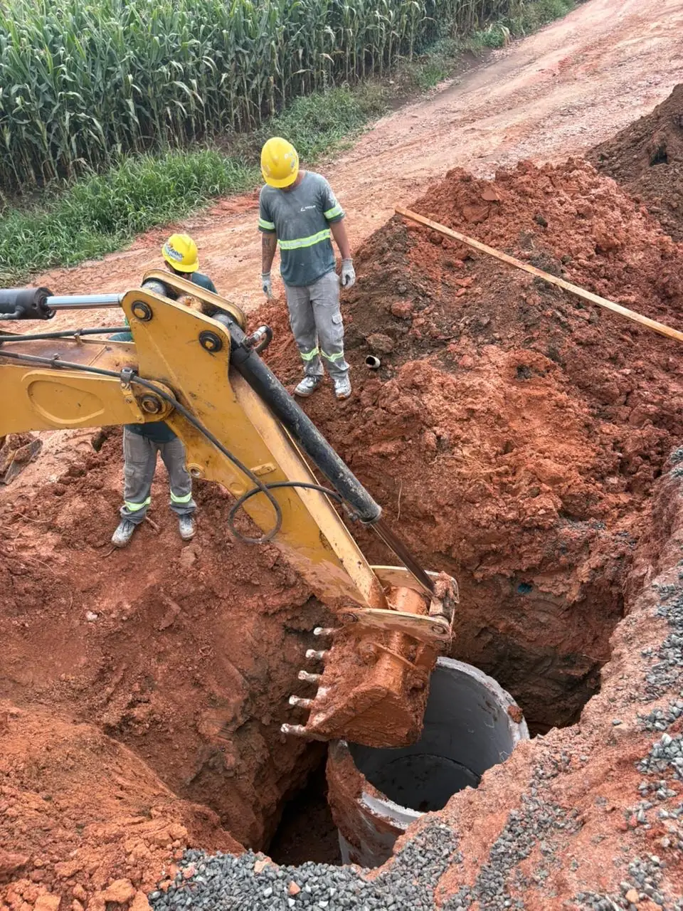 Instalação de Fossa Séptica - obra executada pela Angular Engenharia - foto 4